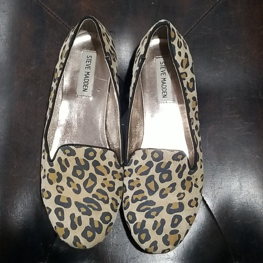 Leopard print loafers